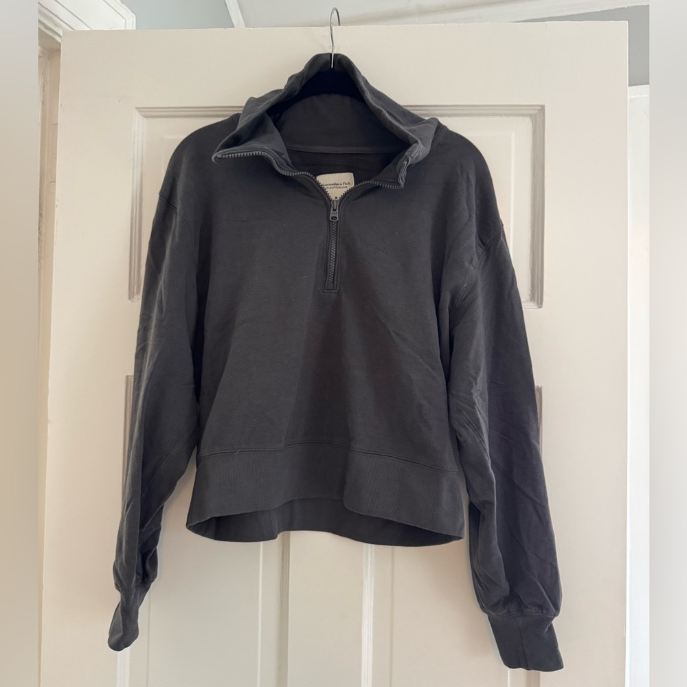 Abercrombie & Fitch Gray Quarter-Zip Sweatshirt